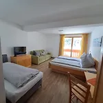 شقة Rabengut